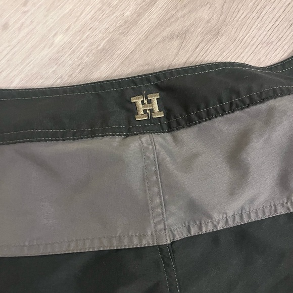 Howler Brothers Board Shorts 8” - Picture 6 of 7